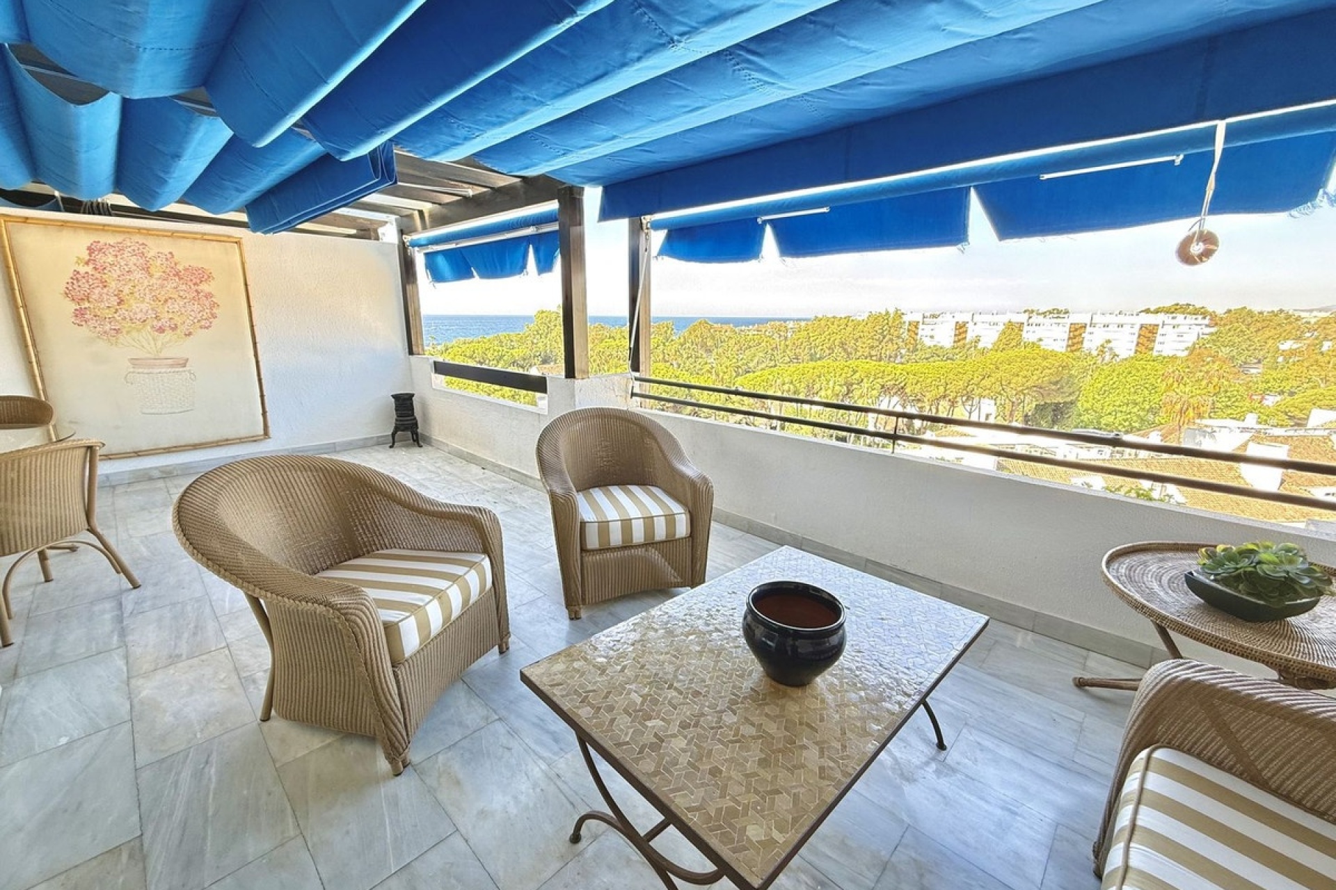Resale - apartment - Marbella - Puerto Banús