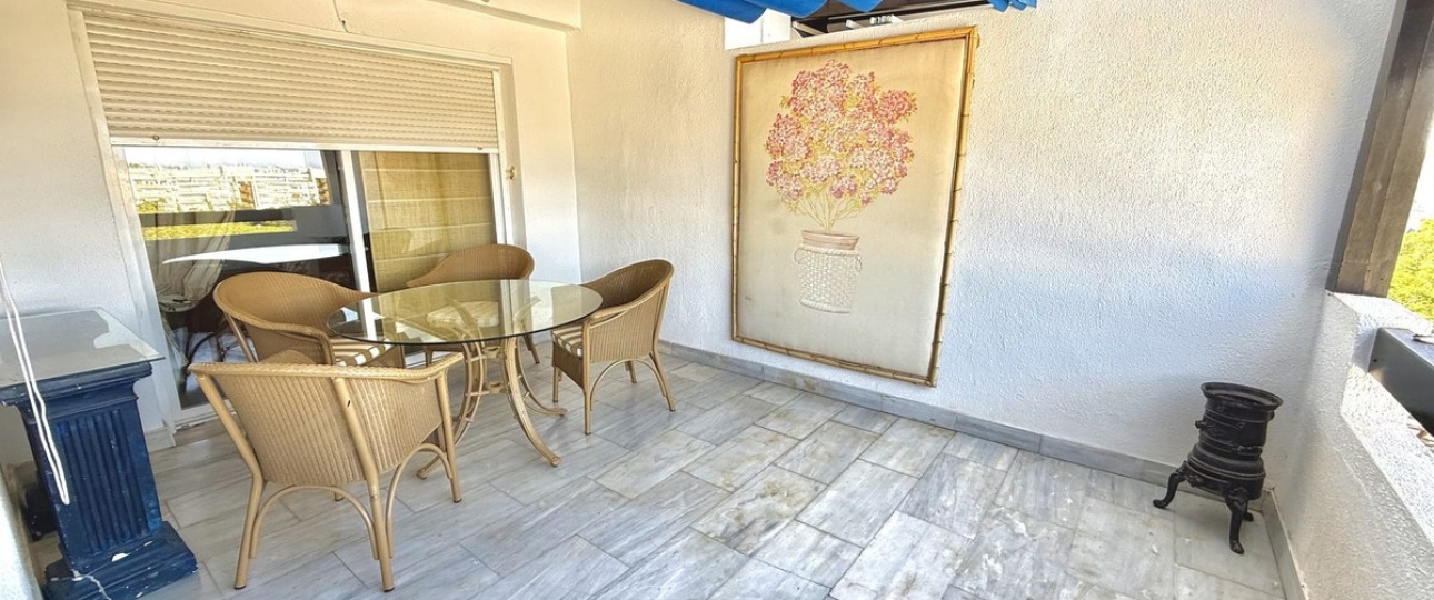 Resale - apartment - Marbella - Puerto Banús
