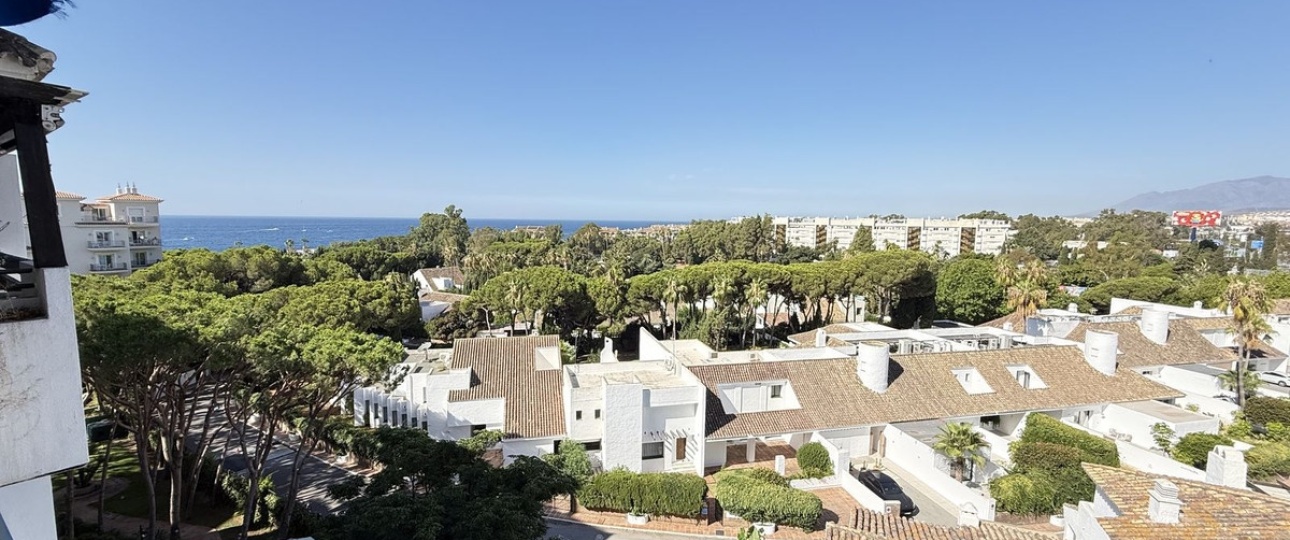 Resale - apartment - Marbella - Puerto Banús