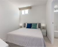 Resale - apartment - Marbella - Puerto Banús