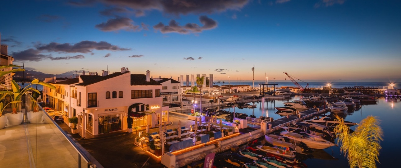 Resale - apartment - Marbella - Puerto Banús