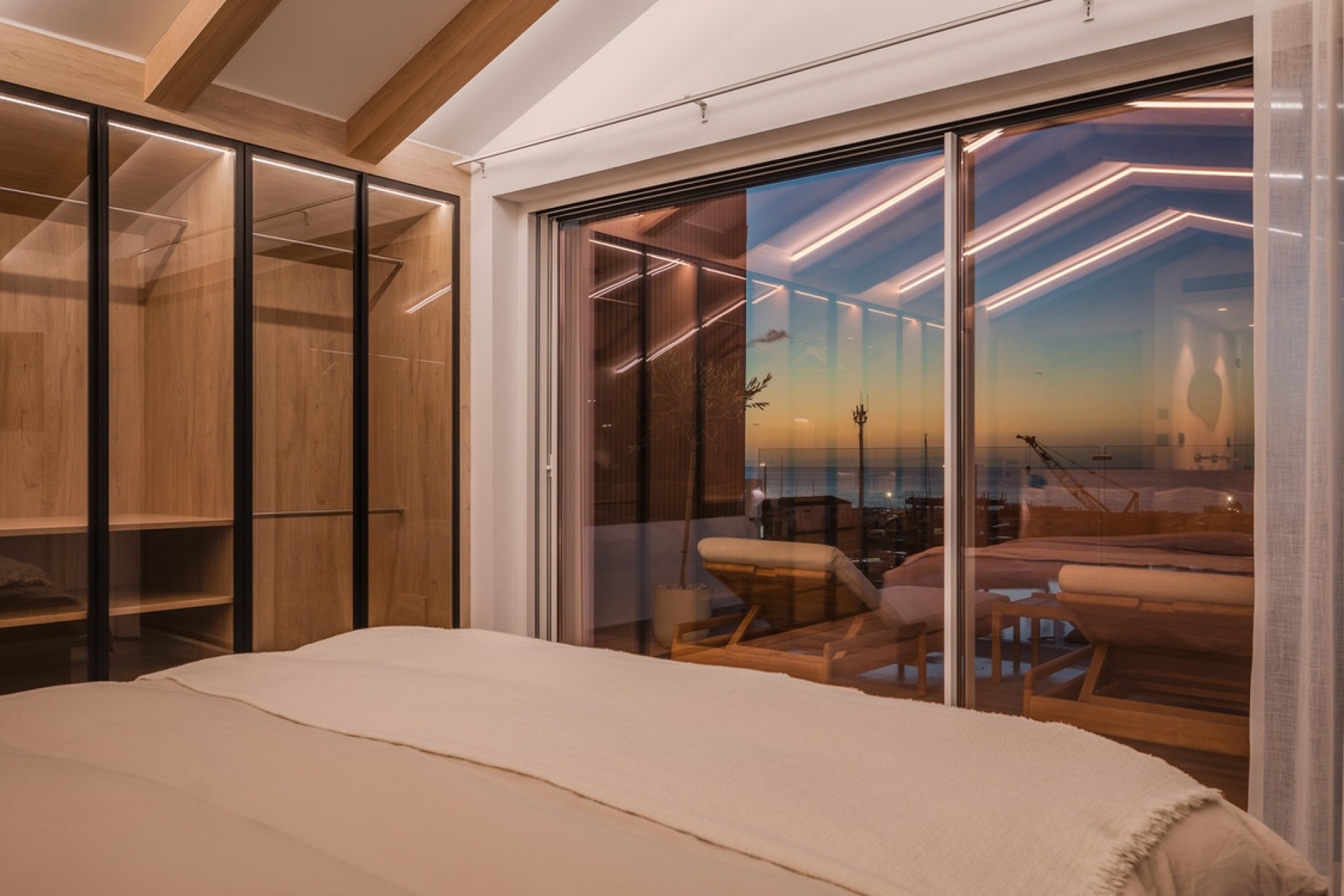 Resale - apartment - Marbella - Puerto Banús
