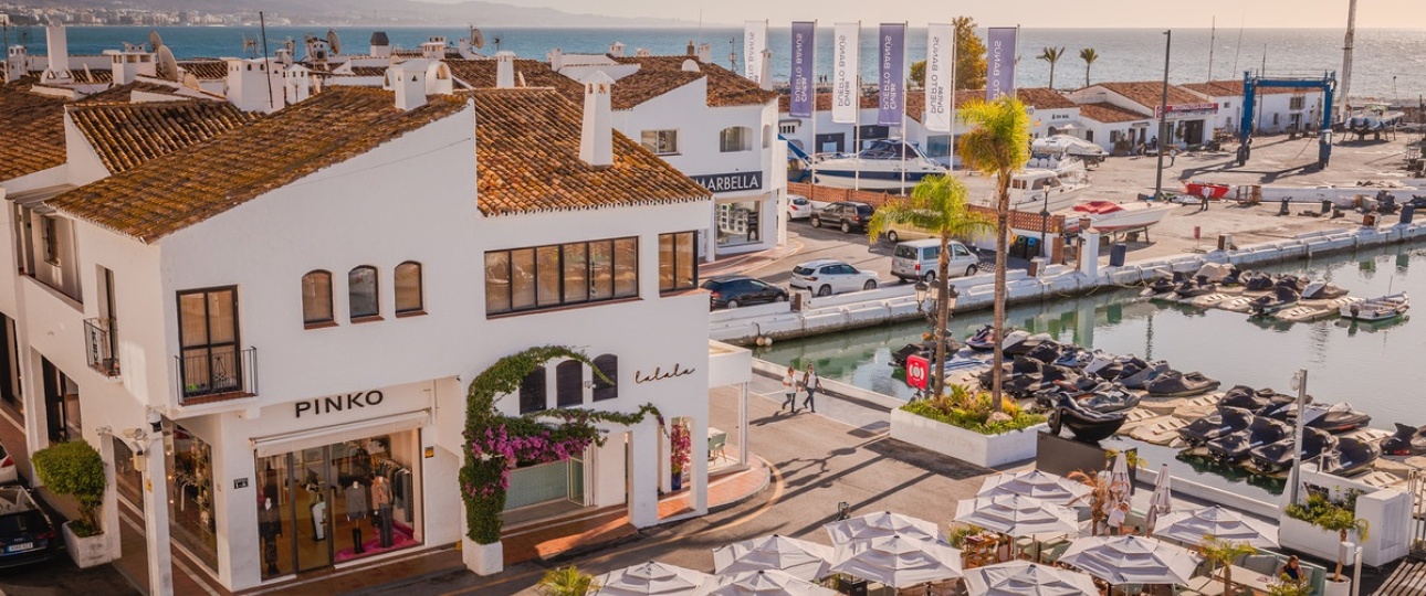 Resale - apartment - Marbella - Puerto Banús