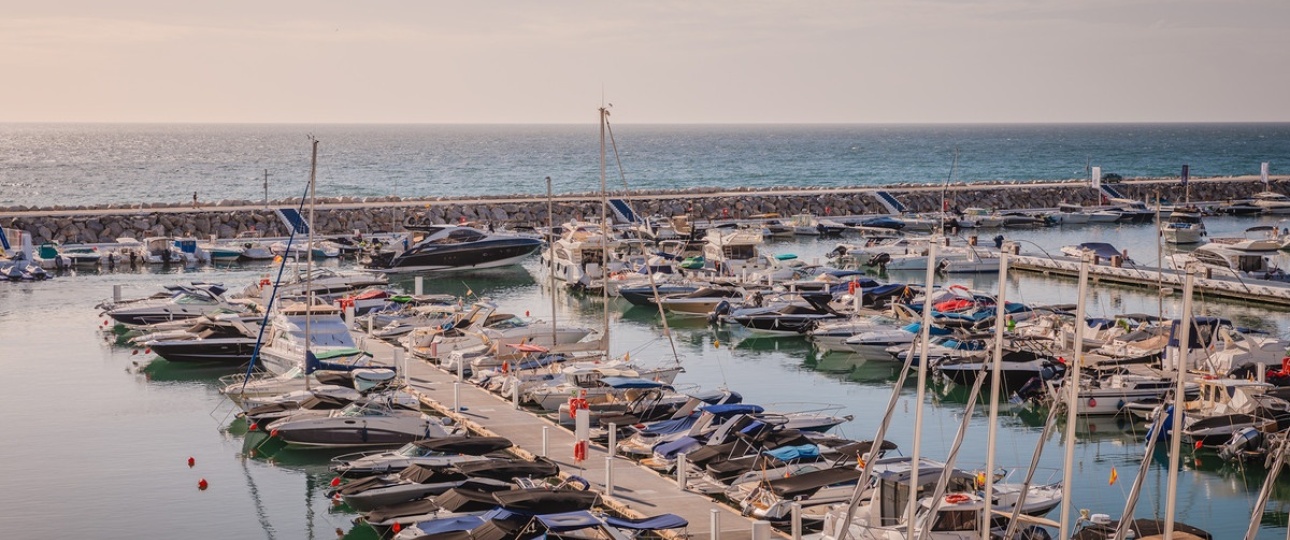 Resale - apartment - Marbella - Puerto Banús