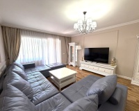 Resale - apartment - Marbella - Puerto Banús