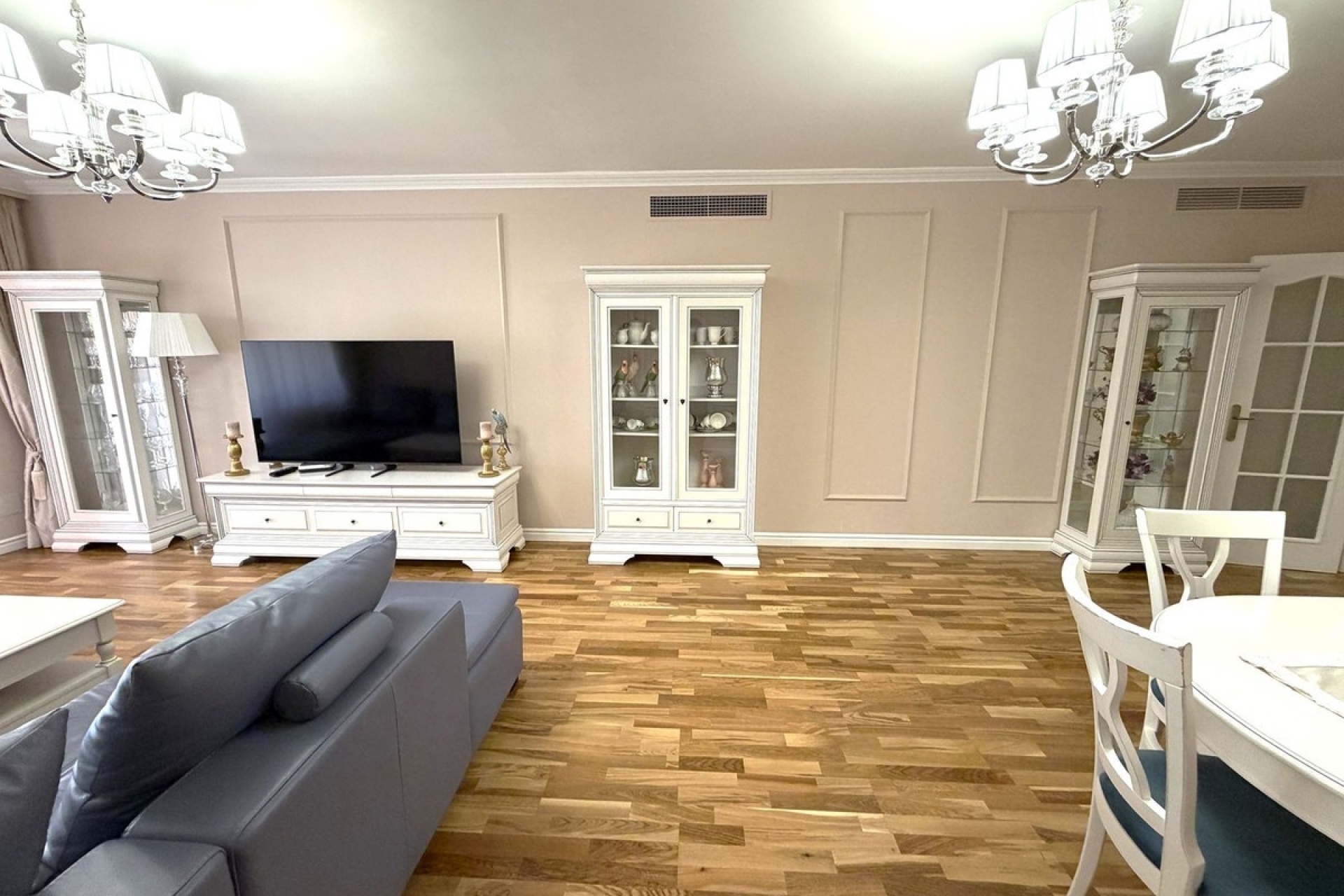 Resale - apartment - Marbella - Puerto Banús