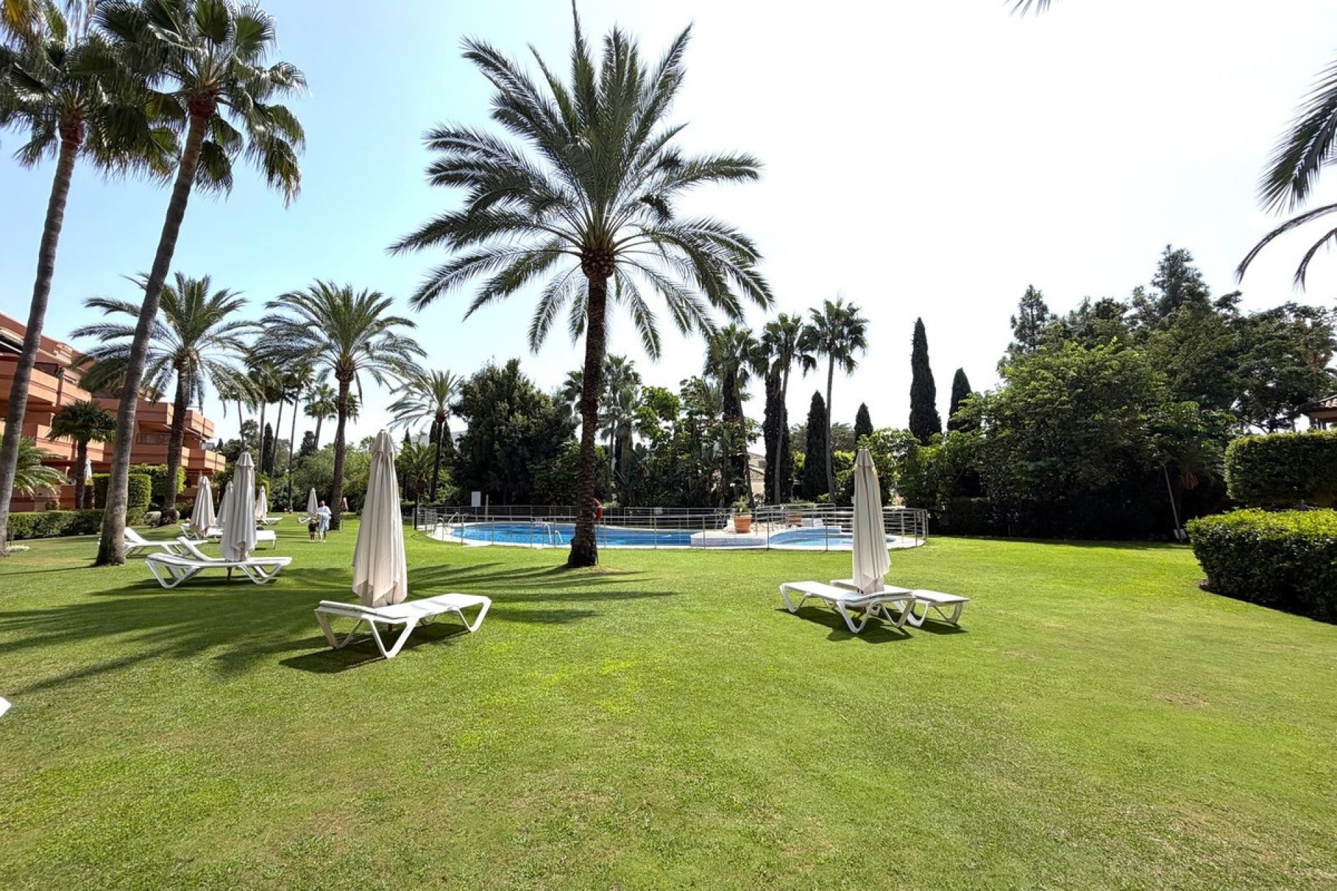Resale - apartment - Marbella - Puerto Banús