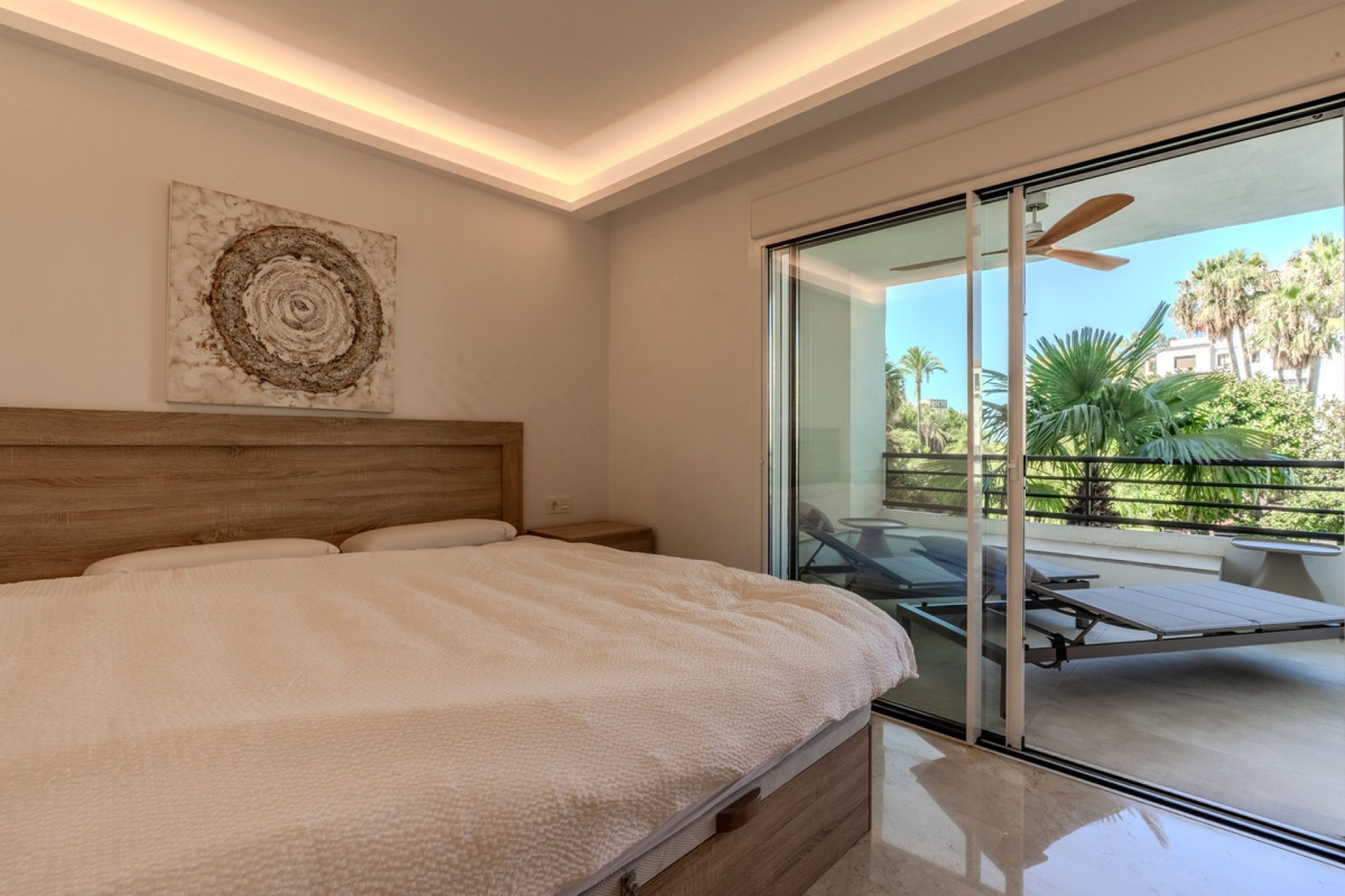 Resale - apartment - Marbella - Puerto Banús