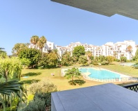 Resale - apartment - Marbella - Puerto Banús