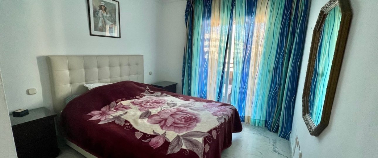 Resale - apartment - Marbella - Puerto Banús
