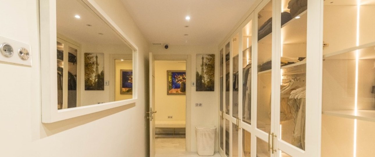 Resale - apartment - Marbella - Puerto Banús
