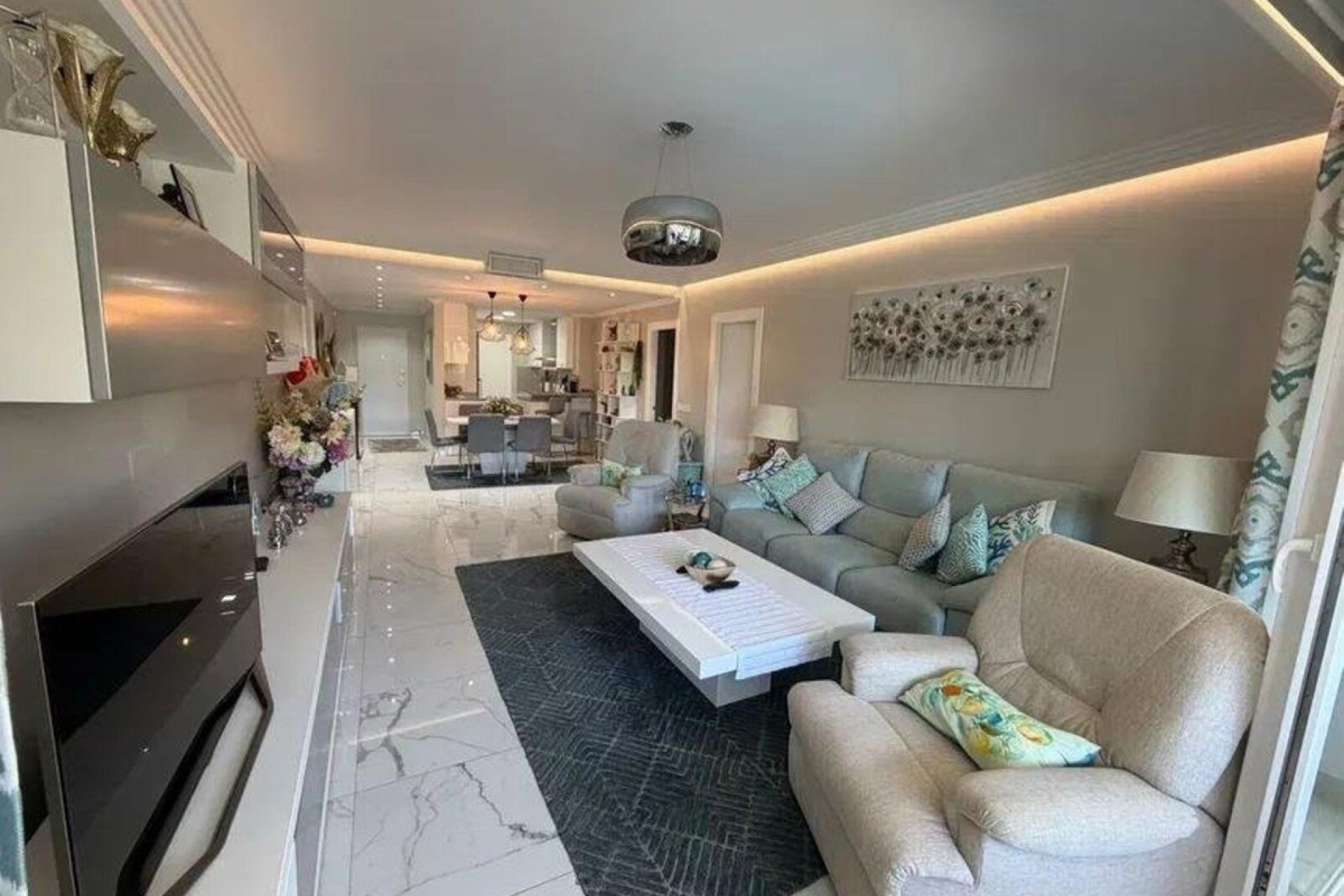 Resale - apartment - Marbella - Puerto Banús