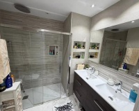 Resale - apartment - Marbella - Puerto Banús