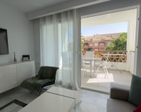 Resale - apartment - Marbella - Puerto Banús