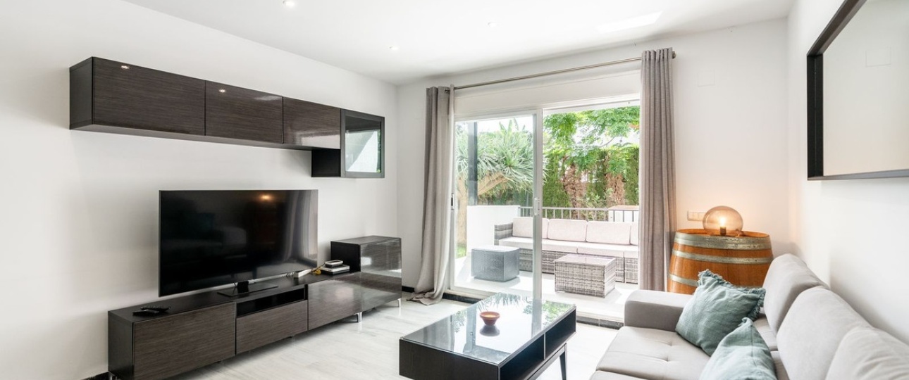 Resale - apartment - Marbella - Puerto Banús