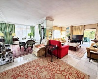 Resale - apartment - Marbella - Puerto Banús