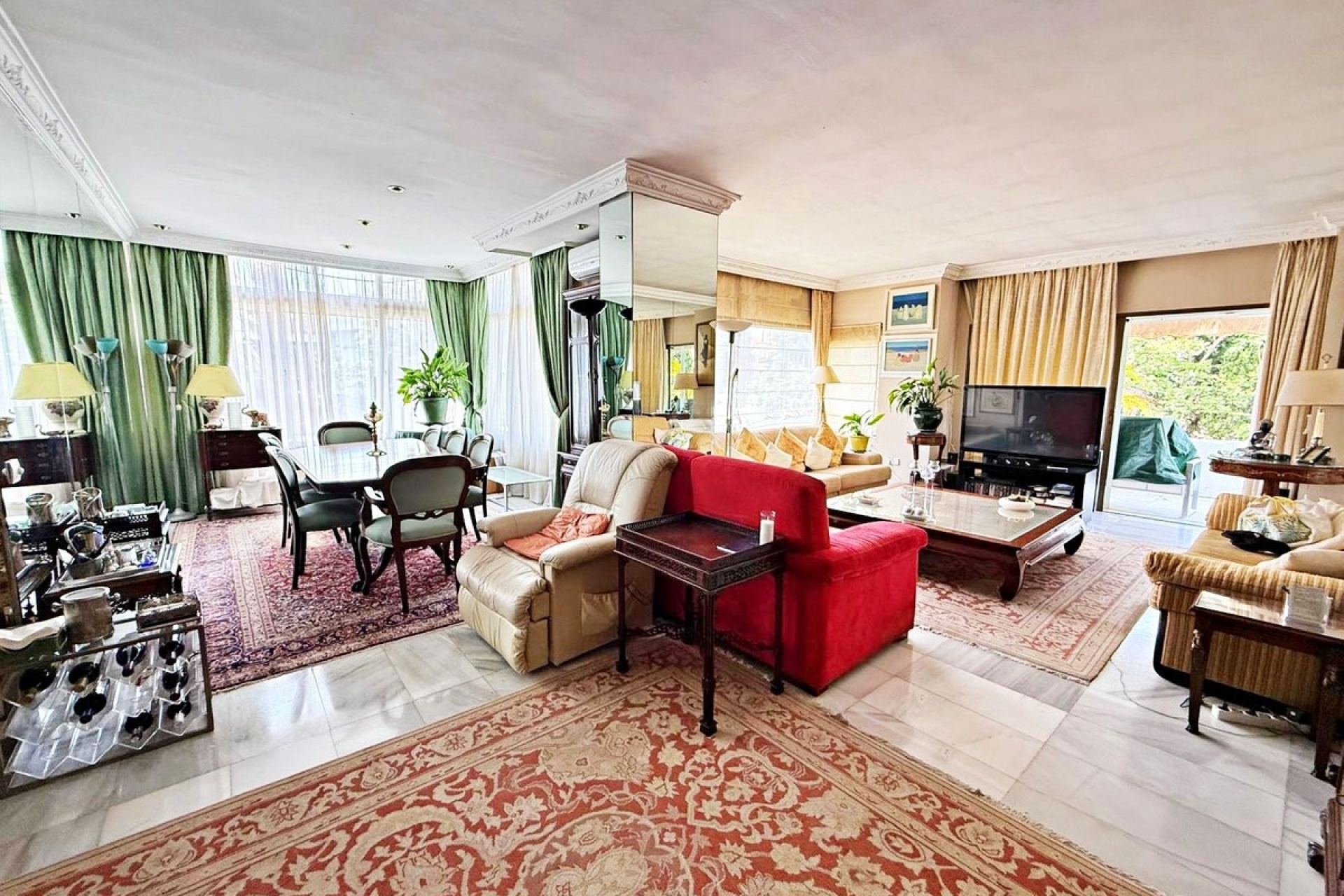 Resale - apartment - Marbella - Puerto Banús
