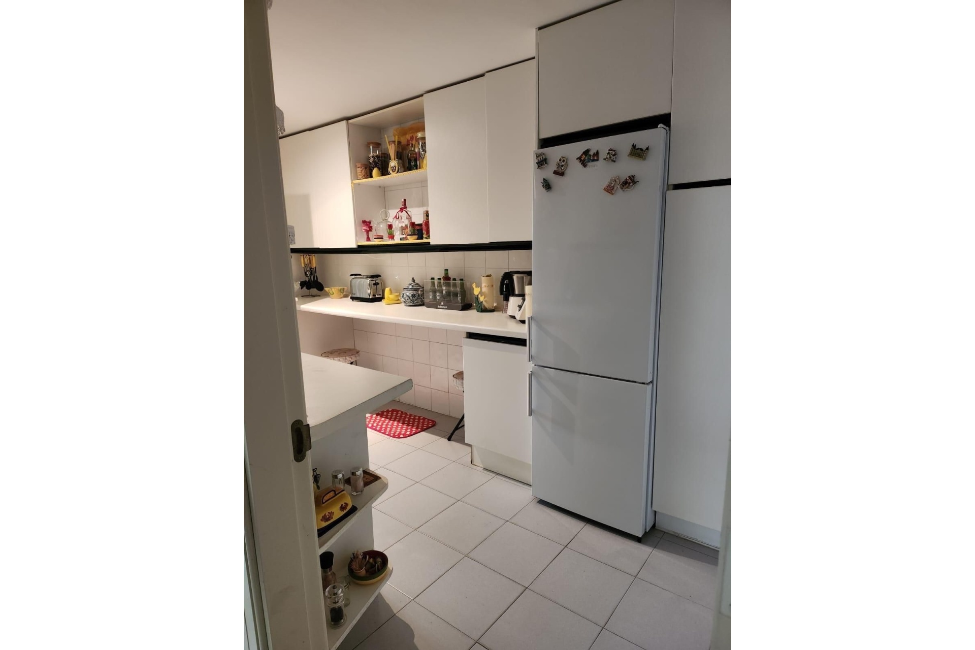 Resale - apartment - Marbella - Puerto Banús