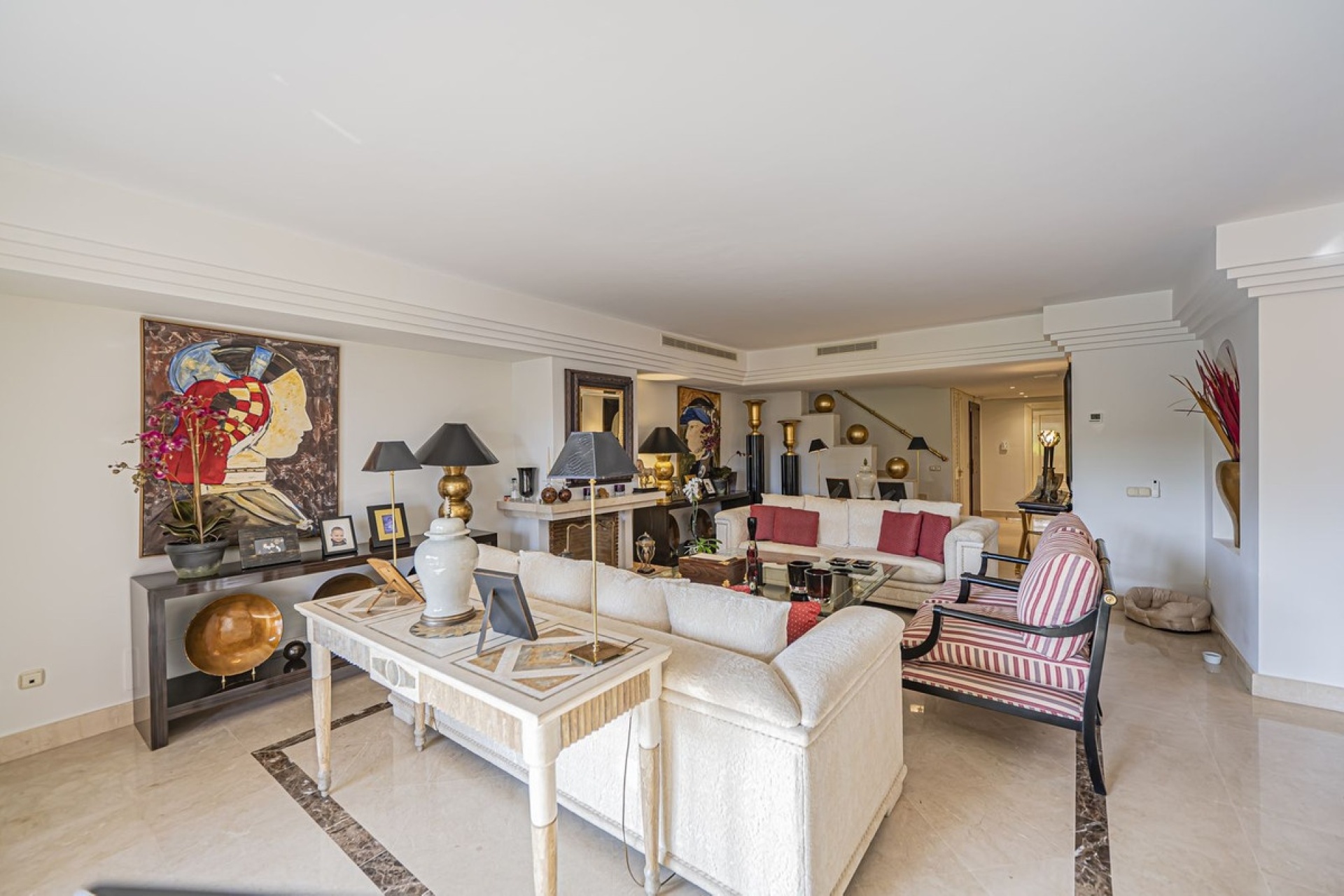 Resale - apartment - Marbella - Puerto Banús