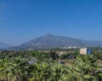 Resale - apartment - Marbella - Puerto Banús