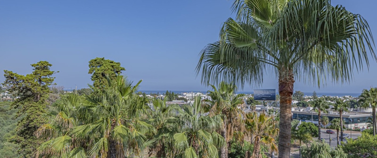 Resale - apartment - Marbella - Puerto Banús