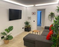 Resale - apartment - Marbella - Puerto Banús