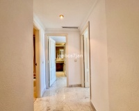 Resale - apartment - Marbella - Puerto Banús