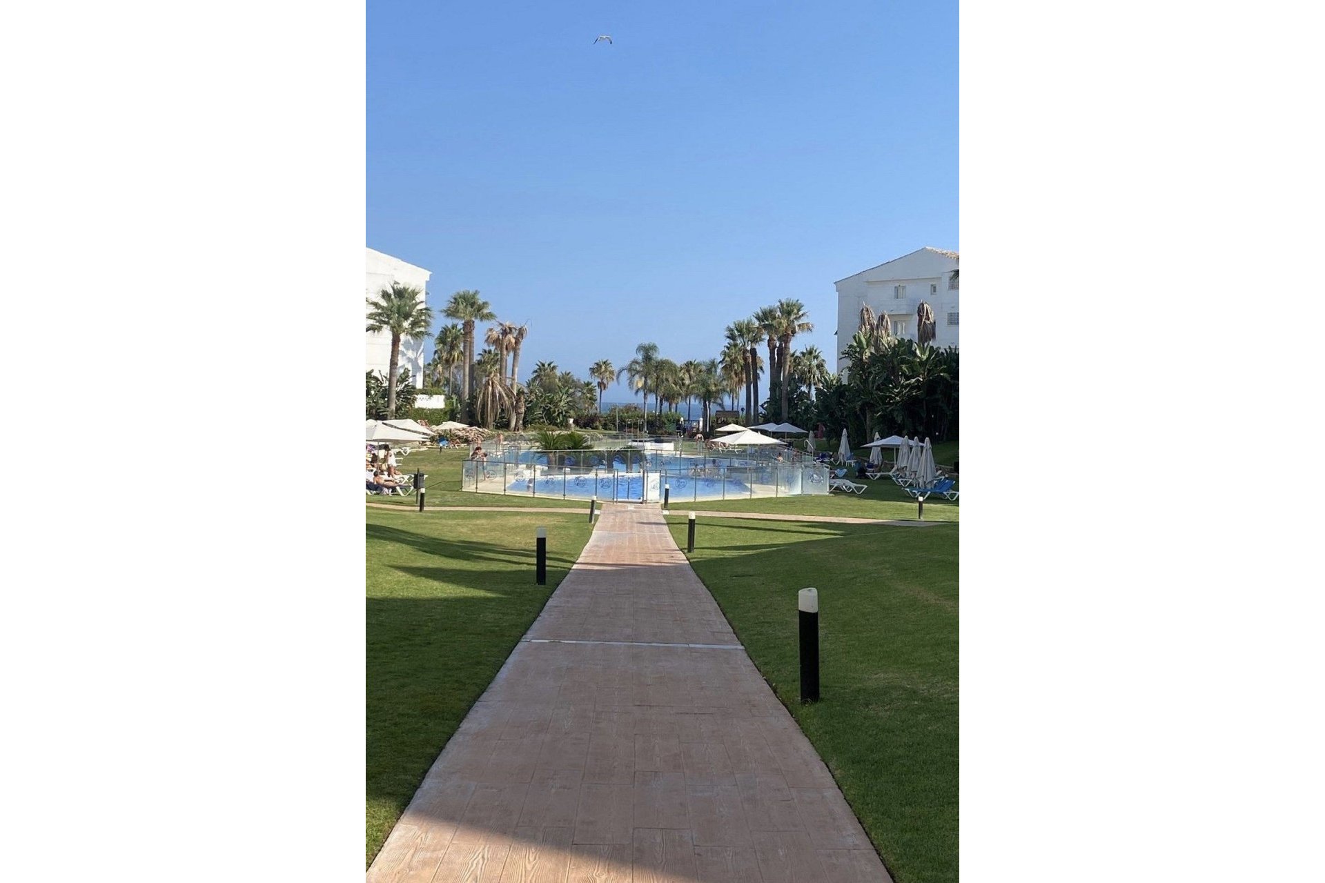 Resale - apartment - Marbella - Puerto Banús