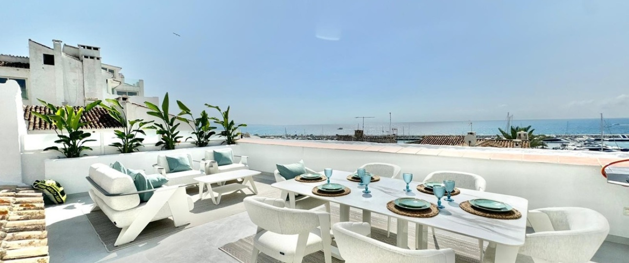Resale - apartment - Marbella - Puerto Banús