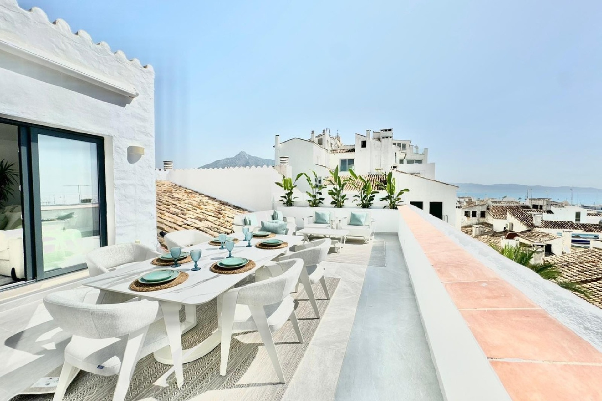 Resale - apartment - Marbella - Puerto Banús