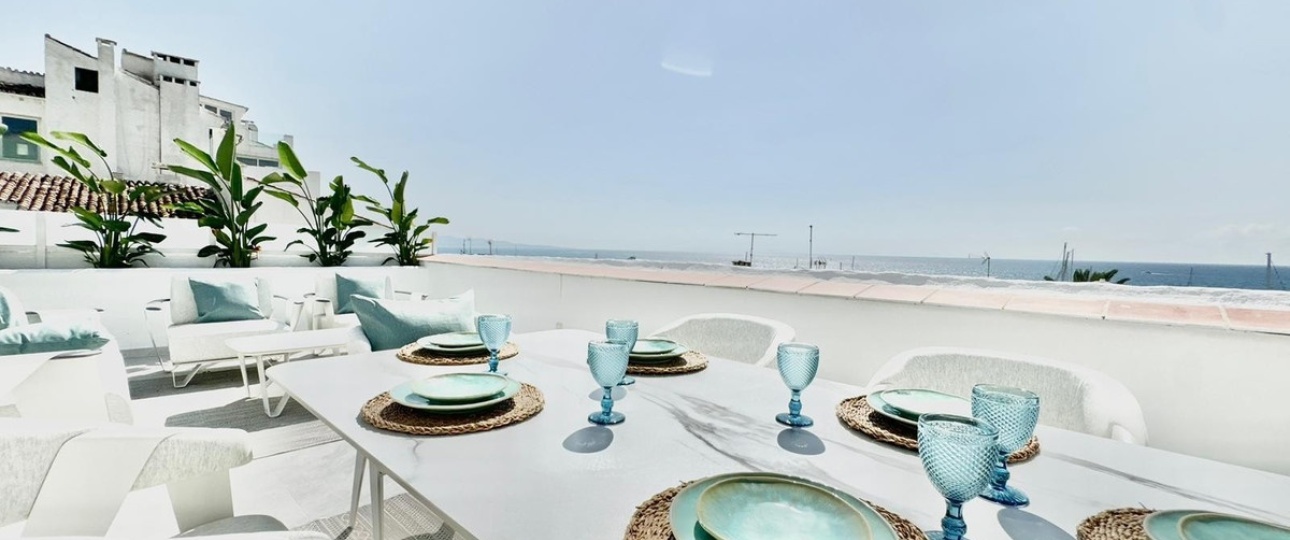 Resale - apartment - Marbella - Puerto Banús