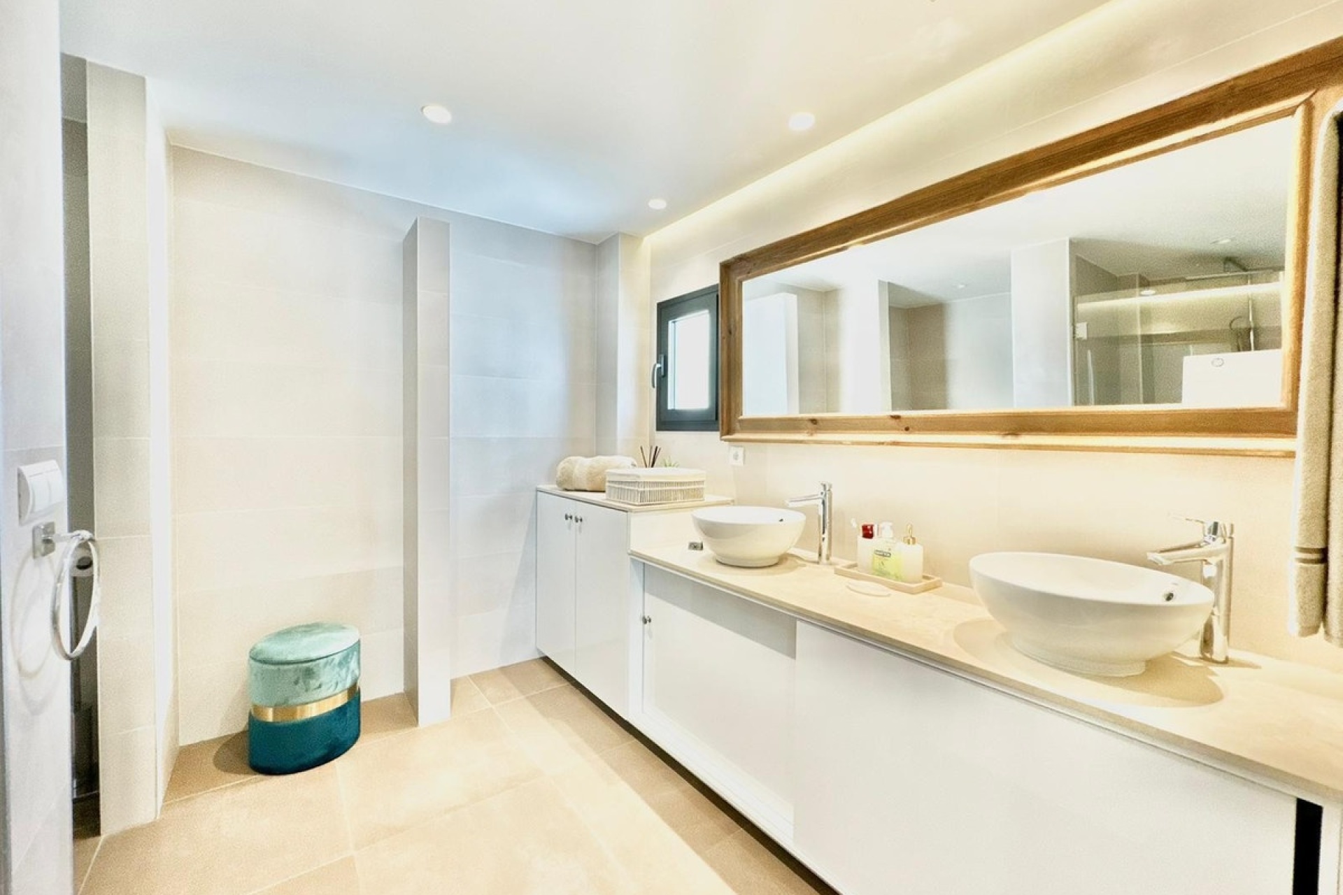 Resale - apartment - Marbella - Puerto Banús
