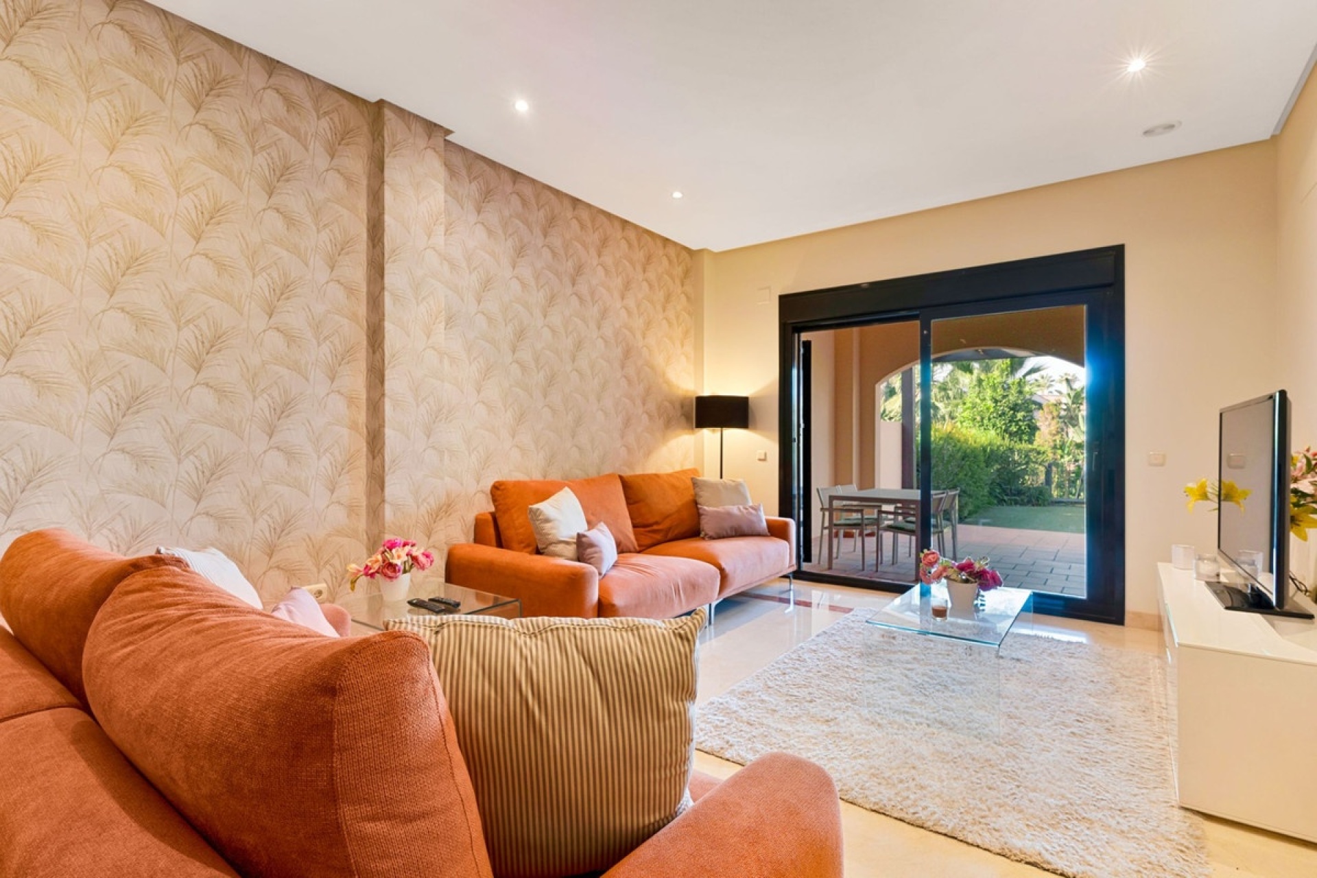 Resale - apartment - Marbella - Puerto Banús