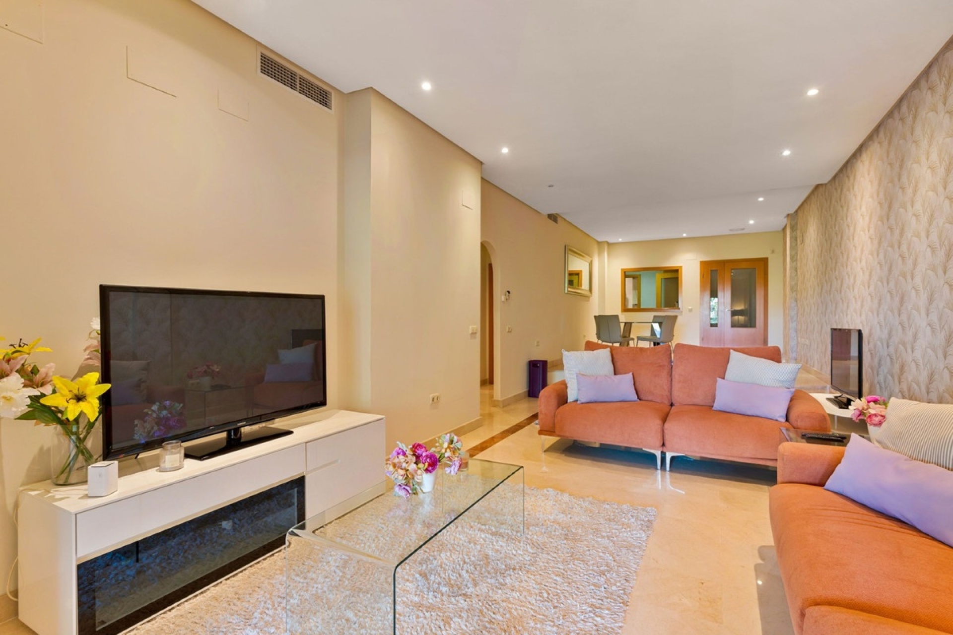 Resale - apartment - Marbella - Puerto Banús