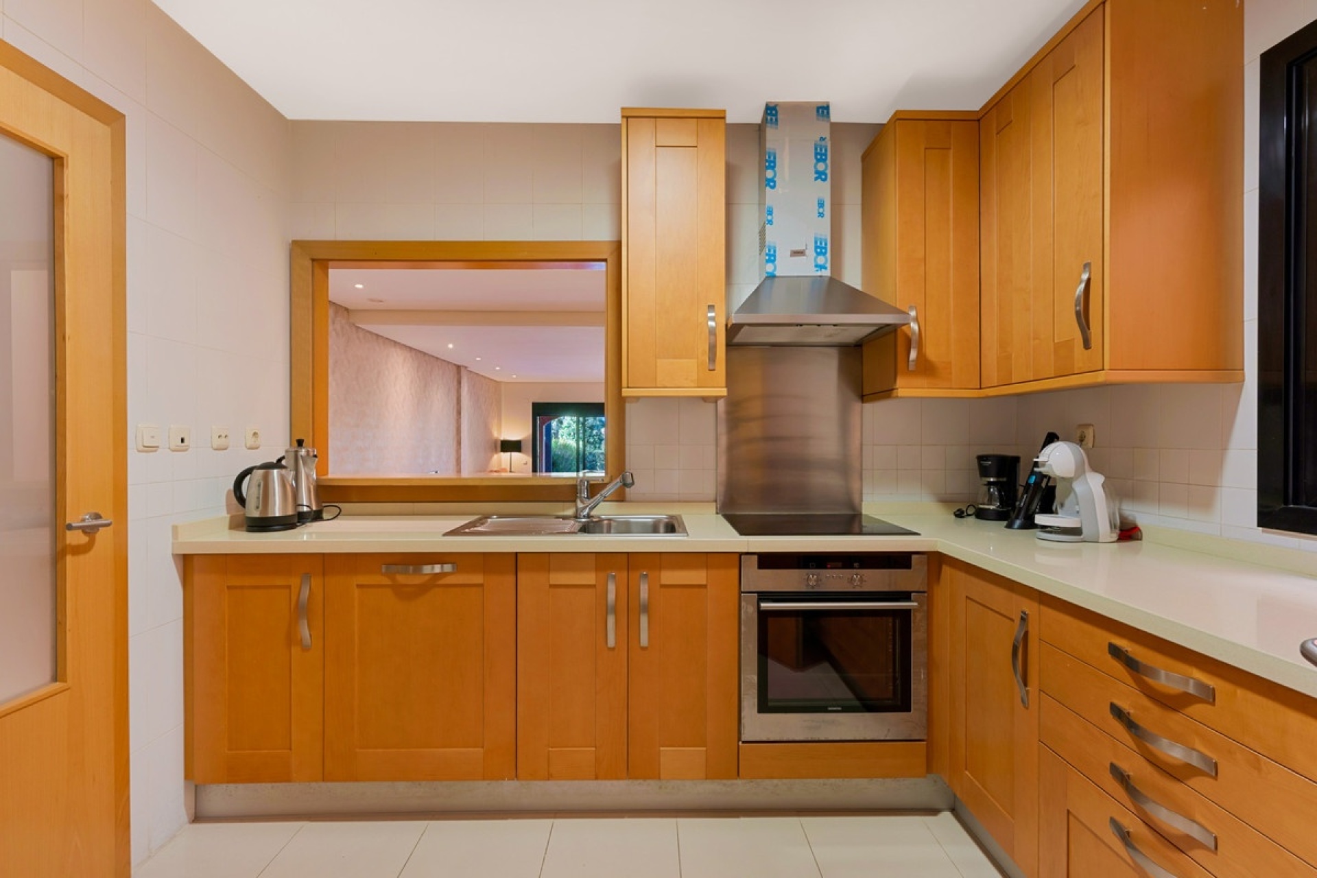 Resale - apartment - Marbella - Puerto Banús
