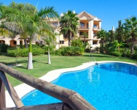 Resale - apartment - Marbella - Puerto Banús