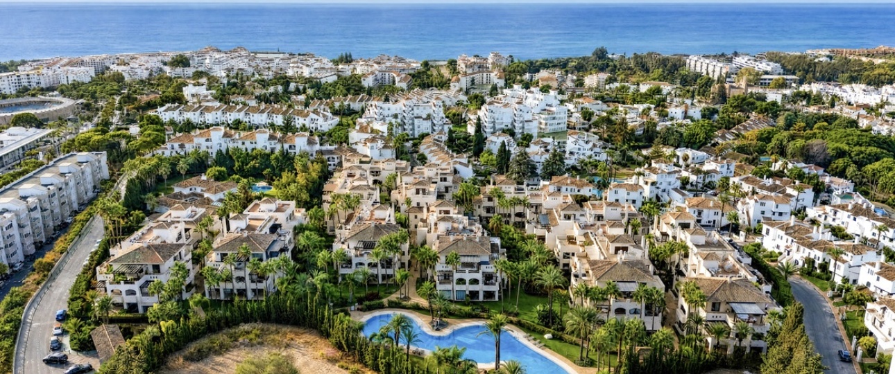 Resale - apartment - Marbella - Puerto Banús
