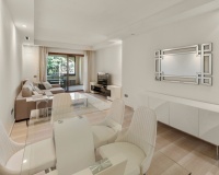 Resale - apartment - Marbella - Puerto Banús