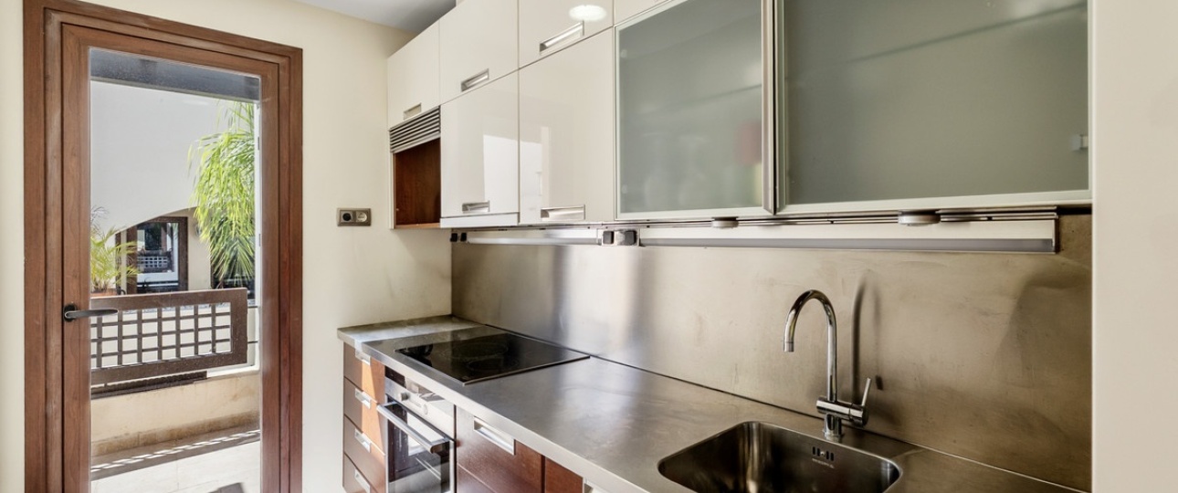 Resale - apartment - Marbella - Puerto Banús