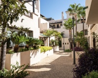 Resale - apartment - Marbella - Puerto Banús
