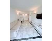 Resale - apartment - Marbella - Puerto Banús