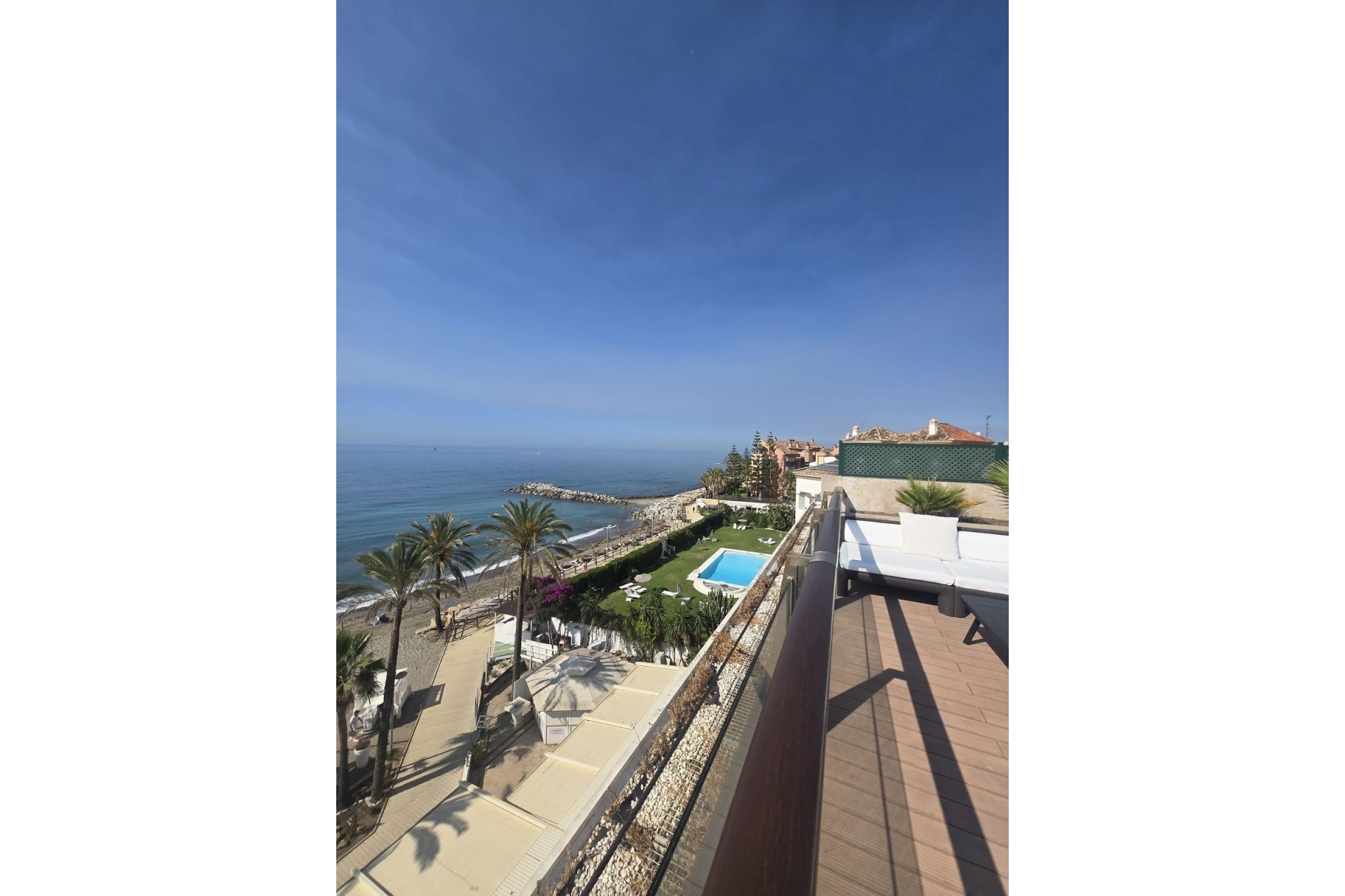 Resale - apartment - Marbella - Puerto Banús