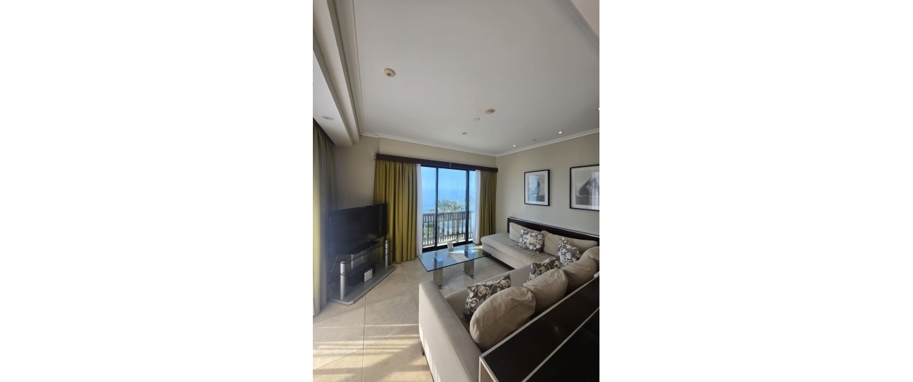 Resale - apartment - Marbella - Puerto Banús