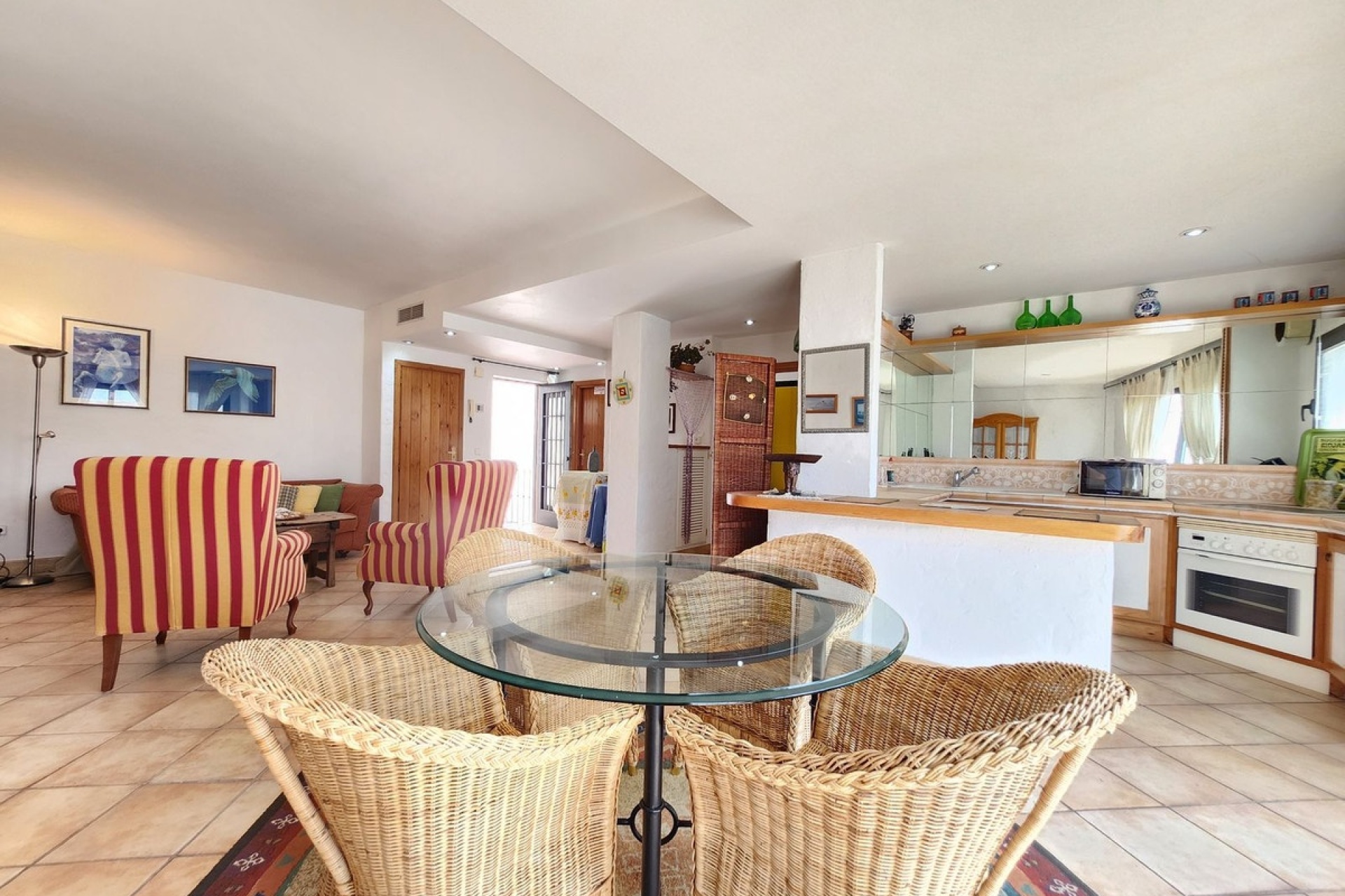Resale - apartment - Marbella - Puerto Banús
