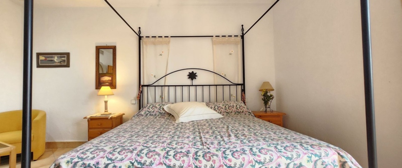 Resale - apartment - Marbella - Puerto Banús