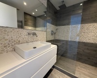 Resale - apartment - Marbella - Puerto Banús