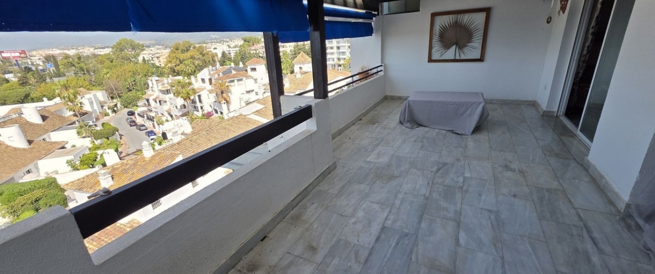 Resale - apartment - Marbella - Puerto Banús