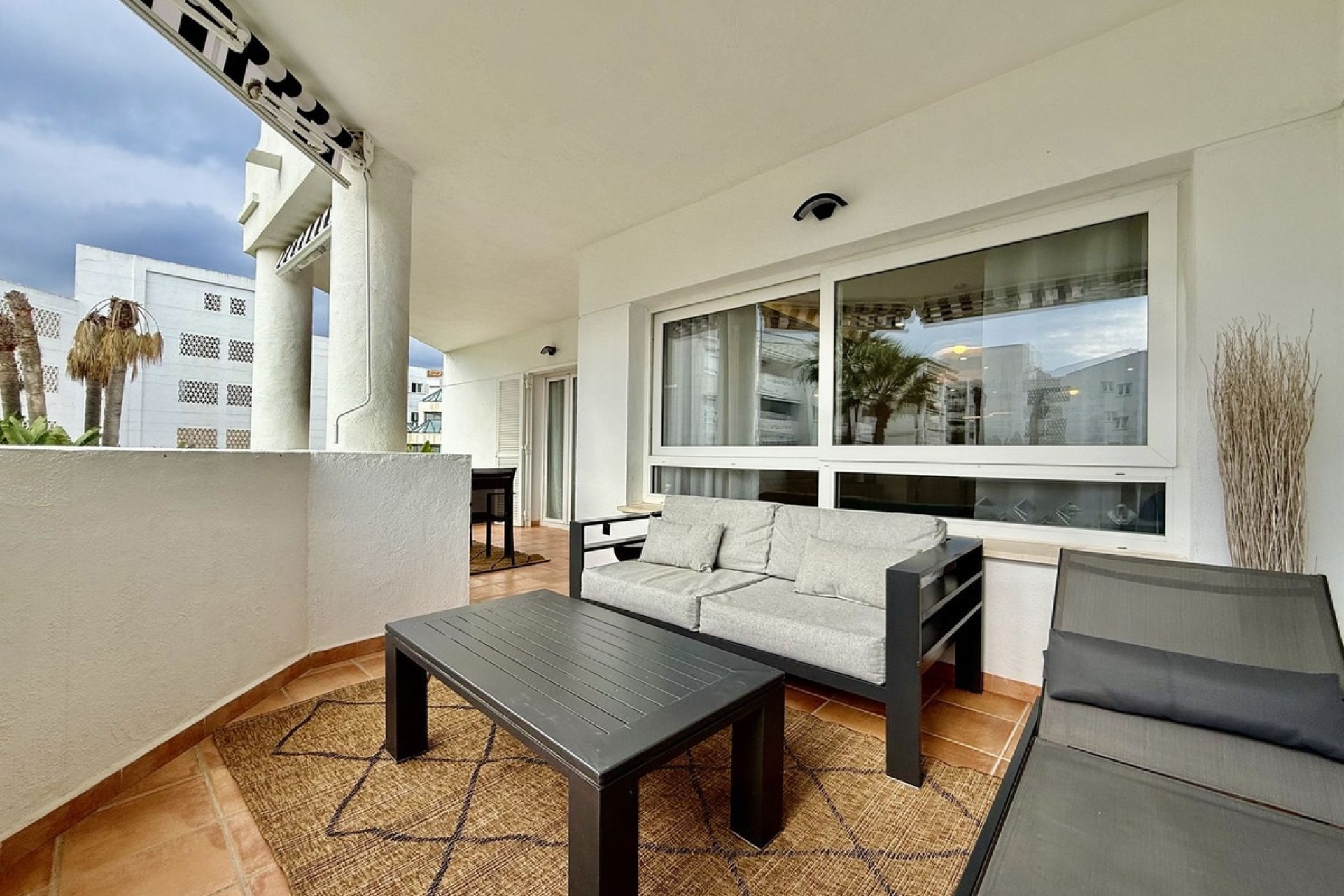 Resale - apartment - Marbella - Puerto Banús