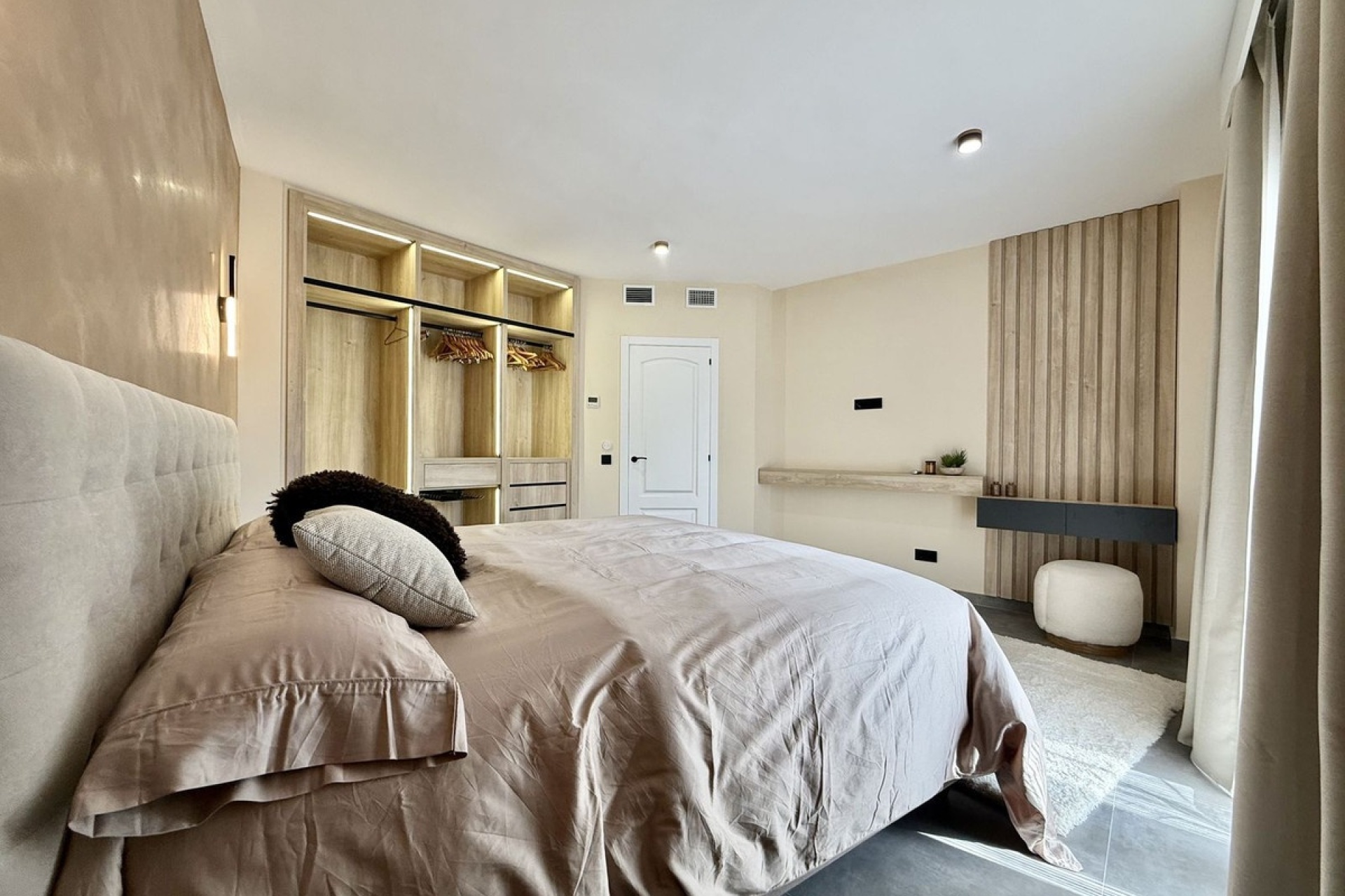 Resale - apartment - Marbella - Puerto Banús