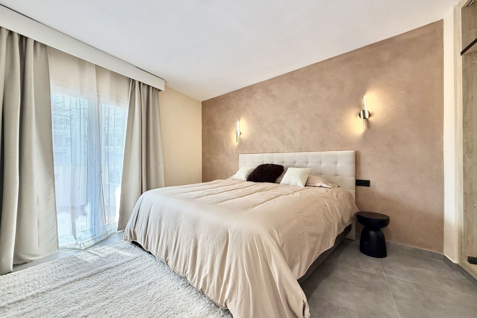 Resale - apartment - Marbella - Puerto Banús